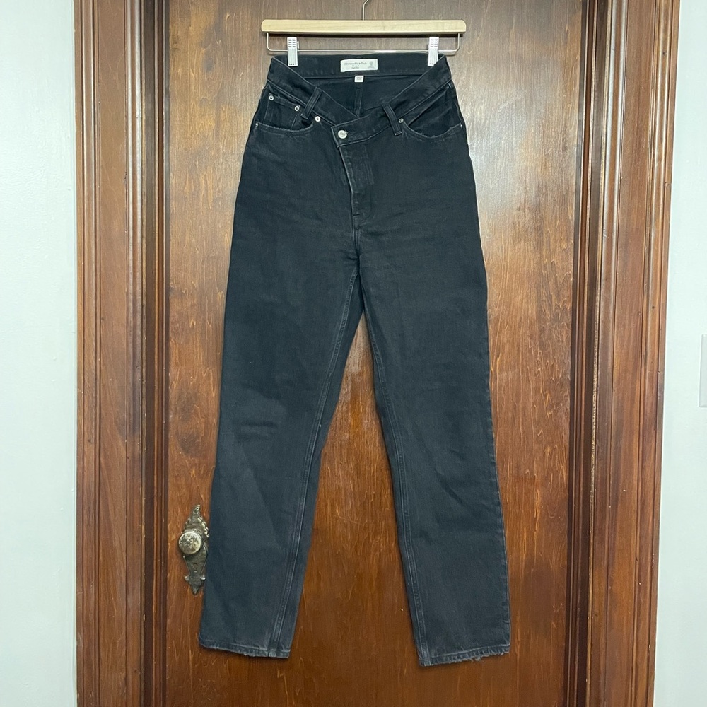 SOLD - Abercrombie Curve Love The Dad High Rise Jean w/ Criss-Cross Waistband - Picture 2 of 3